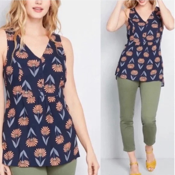 ModCloth Button Front Back Tie Floral Top, size Small - Picture 3 of 11